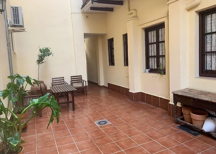 Apartamento céntrico con patio exterior en el mejor barrio de Granada El Realejo